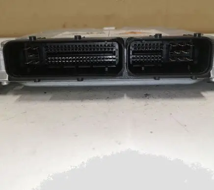 Nissan X-Trail T30 Engine control unit/module 23710EQ44A 2758002956 5800295