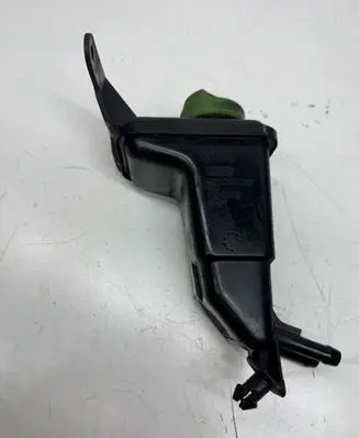 Audi A4 S4 B7 8E 8H Power steering fluid tank/reservoir 8E0422373