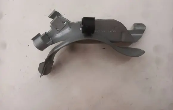 BMW 3 G20 G21 Generator/alternator bracket 8685972 12428685972
