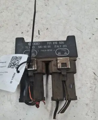 Coolant fan relay