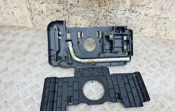 Audi A5 Sportback 8TA Tool set 8T8813685