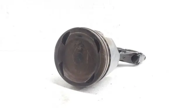 Toyota Supra A70 Piston with connecting rod 935M