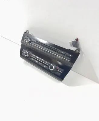 BMW 5 F10 F11 Climate control unit 9241244