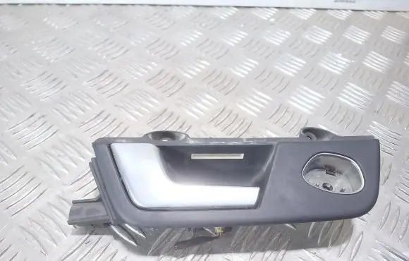 Rear door interior handle