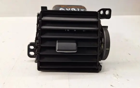Toyota Auris 150 Dashboard side air vent grill/cover trim 5565002100B0