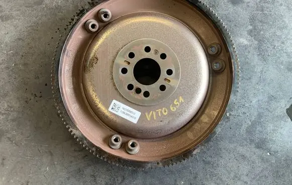 Mercedes-Benz Vito Viano W639 Flywheel 16510300512