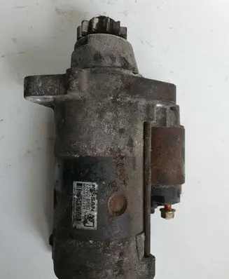 Nissan X-Trail T30 Starter motor 233008H801 M008T71471