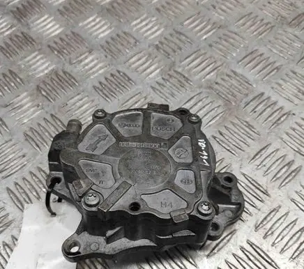 Audi A6 S6 C7 4G Vacuum pump 03L145100F
