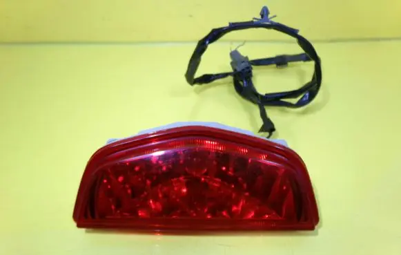 Mazda 5 Third/center stoplight P4986