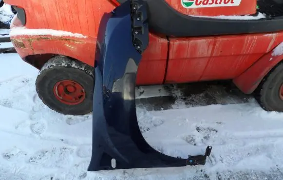 Dacia Duster Fender