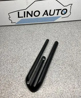 BMW 5 E39 Front passenger seat rail 52108207214