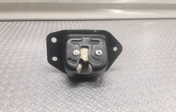 Nissan Note (E11) Tailgate/trunk/boot lock/catch/latch 