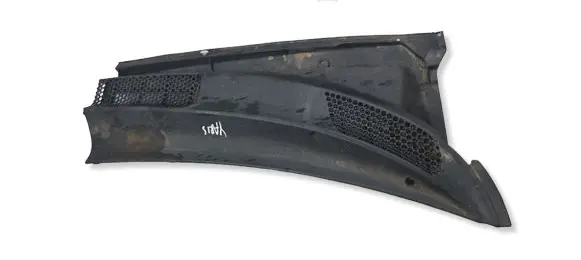 Toyota Yaris Wiper trim 