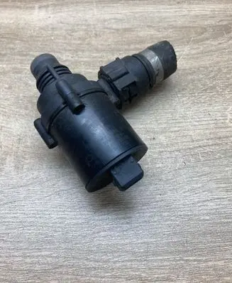 BMW 5 E60 E61 Electric auxiliary coolant/water pump 6910755 10378515