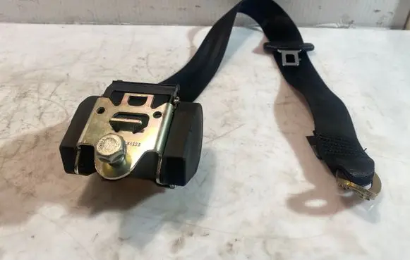Audi A6 S6 C6 4F Rear seatbelt 603032800B