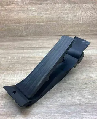BMW 3 E90 E91 Accelerator throttle pedal 6766930 25916010