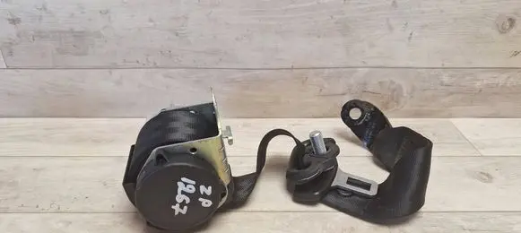 Volkswagen Polo V 6R Rear seatbelt 6Q0857806A 04167054