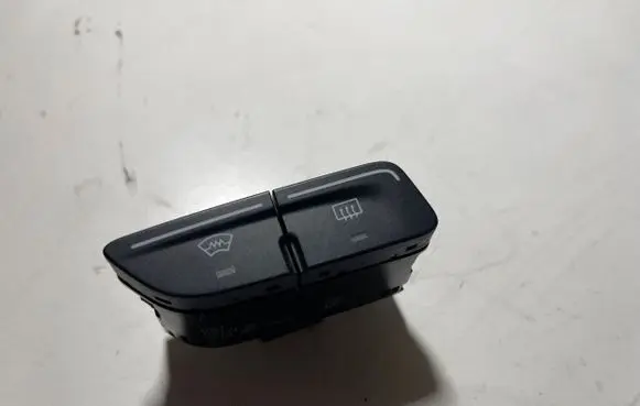 Ford Grand C-MAX Windscreen/window heater switch AM5T18K574AB