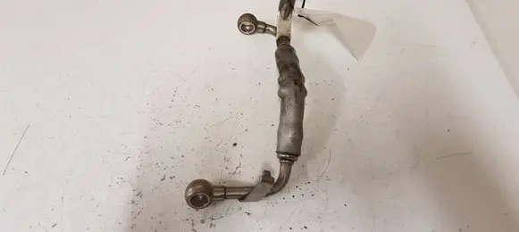 Volkswagen PASSAT B6 Coolant pipe/hose