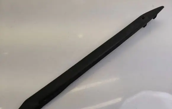 Audi 80 90 B3 Front passenger seat rail trim 191881088