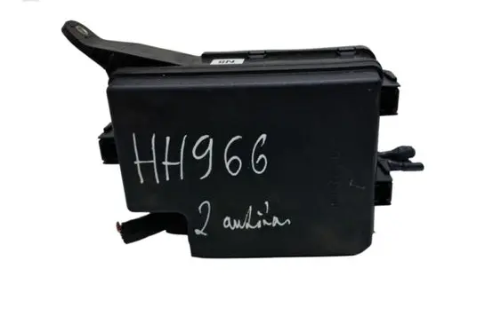 Toyota RAV 4 (XA40) Fuse box set 3586YA1 75903W