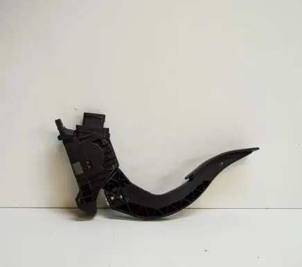 Audi A4 S4 B9 8W Accelerator throttle pedal 8W1723523
