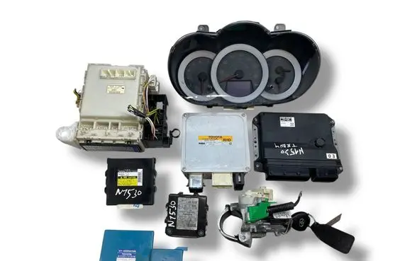 Toyota RAV 4 (XA30) Engine ECU kit and lock set 8966142C11 1758009460 8273042010
