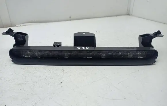 Volvo V70 Third/center stoplight 30678549 16511100