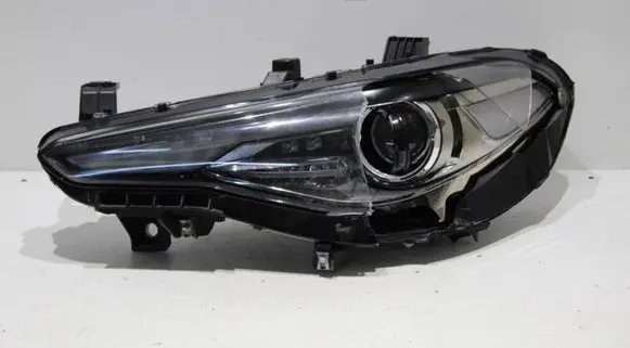 Alfa Romeo Giulia Headlight/headlamp 50547582 03L16T1