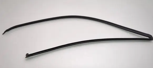 Citroen Berlingo Rubber seal front door (on door) 
