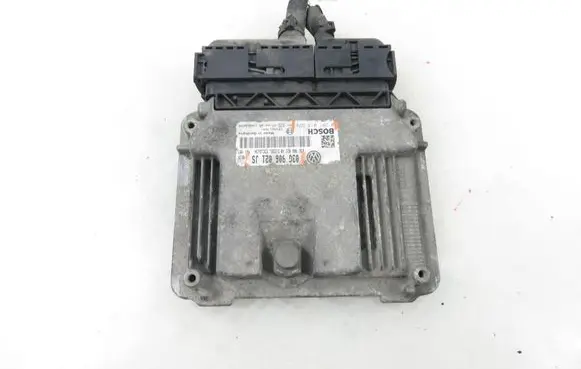 Seat Leon (1P) Engine control unit/module 0281013624 03G906021JS