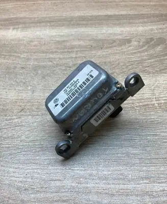 Volkswagen Golf V ESP acceleration yaw rate sensor 1K0907655B 10098503204