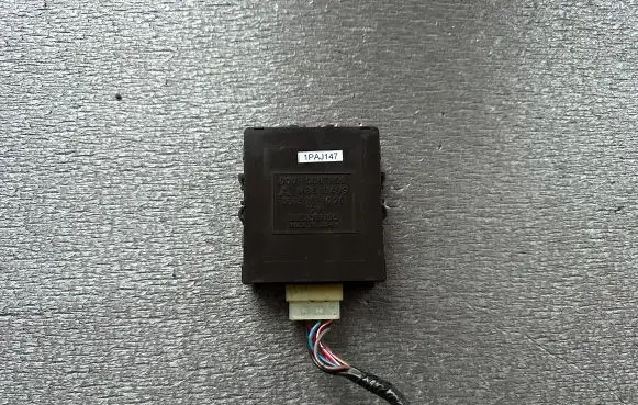 Mitsubishi Pajero Other control units/modules MB510499 051500-1220
