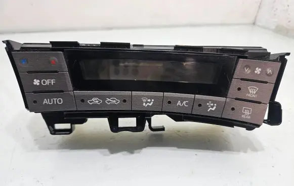 Toyota Prius (XW30) Climate control unit 75D726