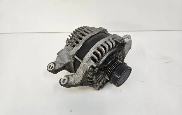 Ford Fusion II Generator/alternator DS7T10300HA