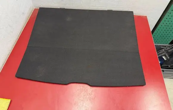BMW X1 U11 Trunk/boot floor carpet liner 5B4C677