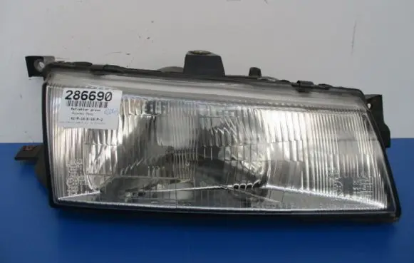 Hyundai Pony Headlight/headlamp