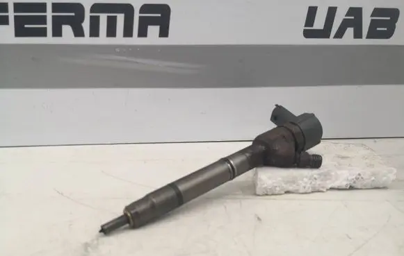 KIA Ceed Fuel injector 338002A900