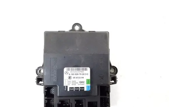 Mercedes-Benz A W169 Door control unit/module A1698207926