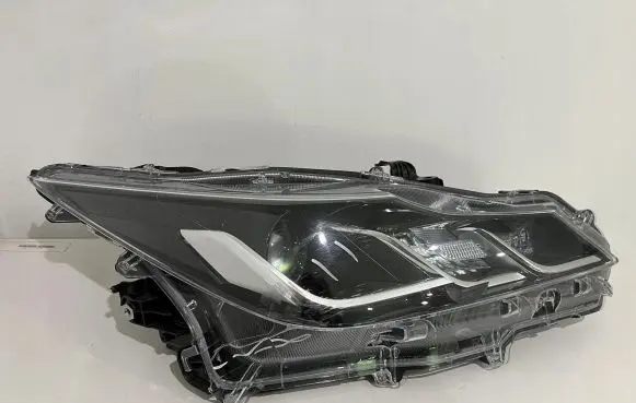 Toyota Corolla E210 E21 Headlight/headlamp 81110-02T31