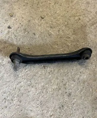 Mitsubishi Carisma Rear control arm