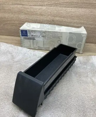 Mercedes-Benz B W245 Armrest A1696800210