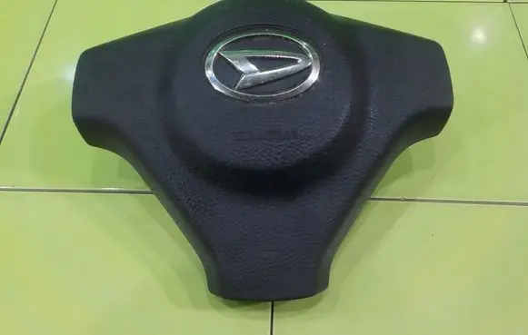Daihatsu Terios Steering wheel airbag 