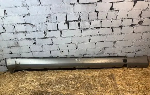 Mercedes-Benz E W124 Sill 1246902440