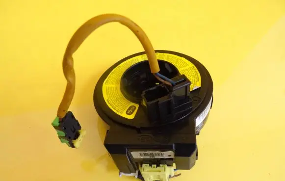 KIA Carens I Airbag slip ring squib (SRS ring)