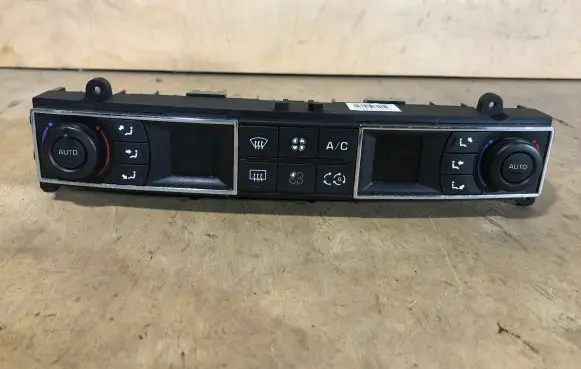 Citroen C5 Climate control unit 96829415ZD K32260060019 5HB00933207