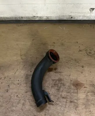 Volvo XC60 Intercooler hose/pipe