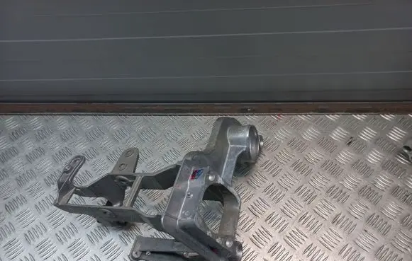 Audi A6 S6 C7 4G Brake pedal bracket assembly 4G1723117