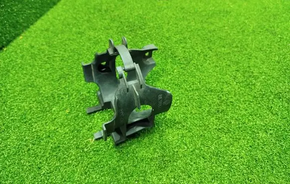 Renault Master III Fuel filter bracket/mount holder 164199863R