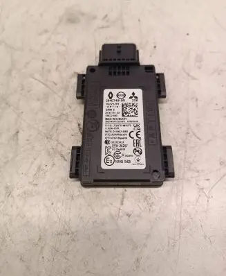 Renault Captur II Distronic sensor radar 28618544b 284e74819r